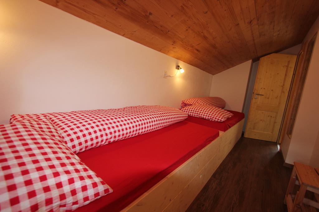 Chalet Daheim Reckingen Eksteriør bilde